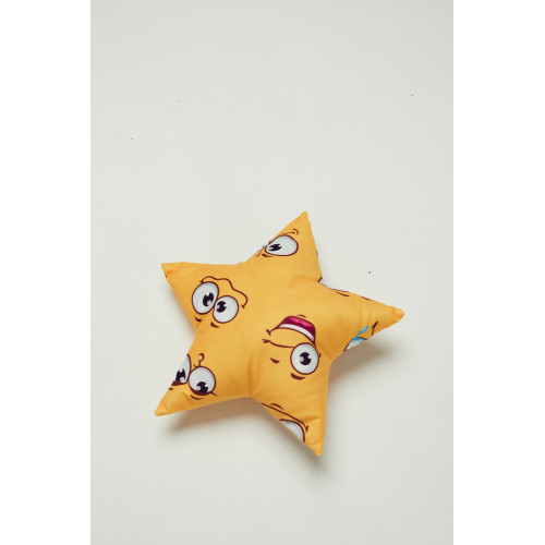 Новогодние идеи, елочная игрушка звезда своими руками из остатков ткани.